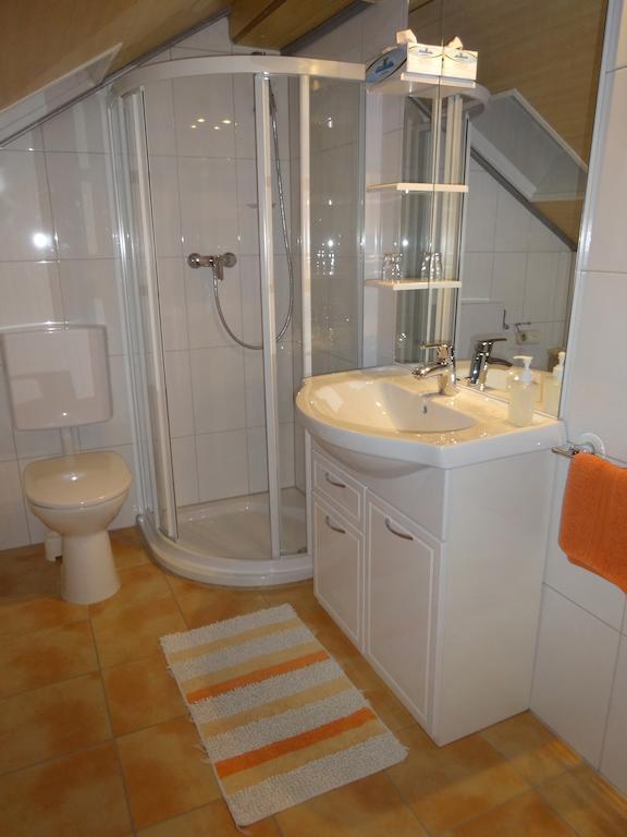 Pension Scherwirt Hotel Graz Ruang foto