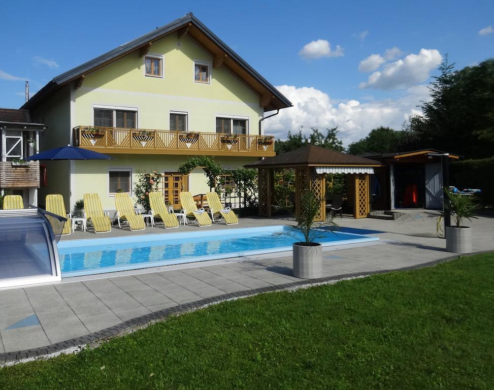 Pension Scherwirt Hotel Graz Bagian luar foto